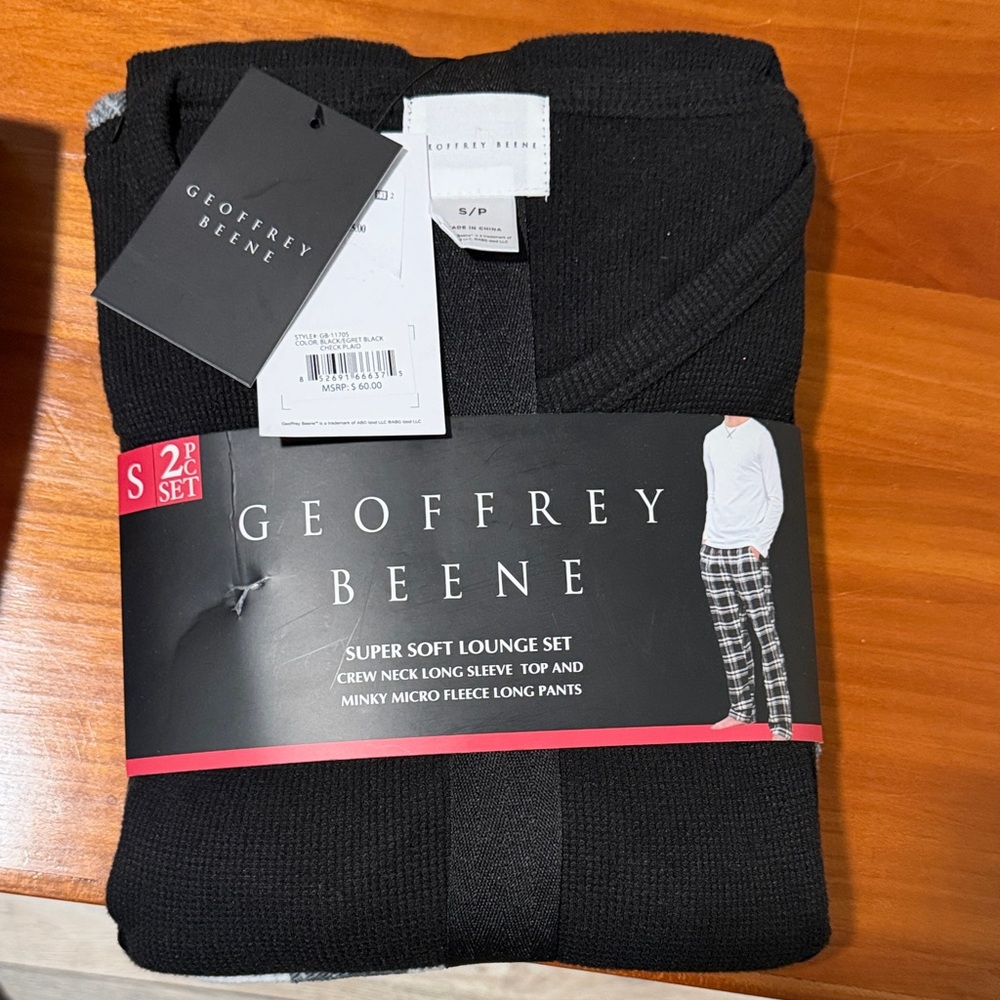NWT Men's Lounge Set